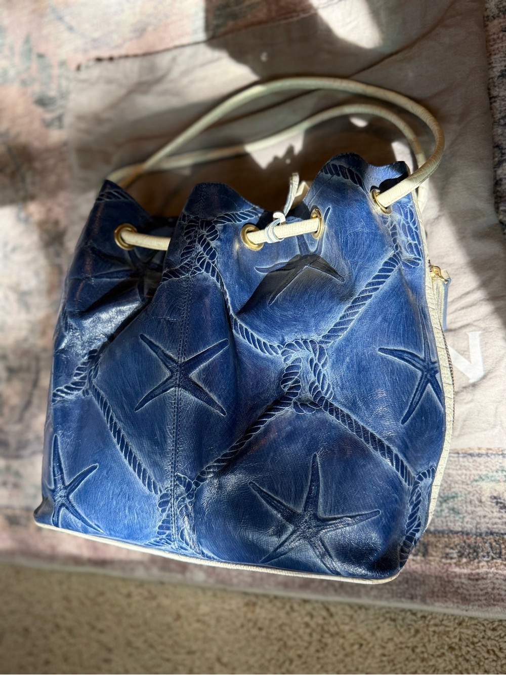 Vintage Brahmin nautical starfish Trina bucket bag - Picture 3 of 15